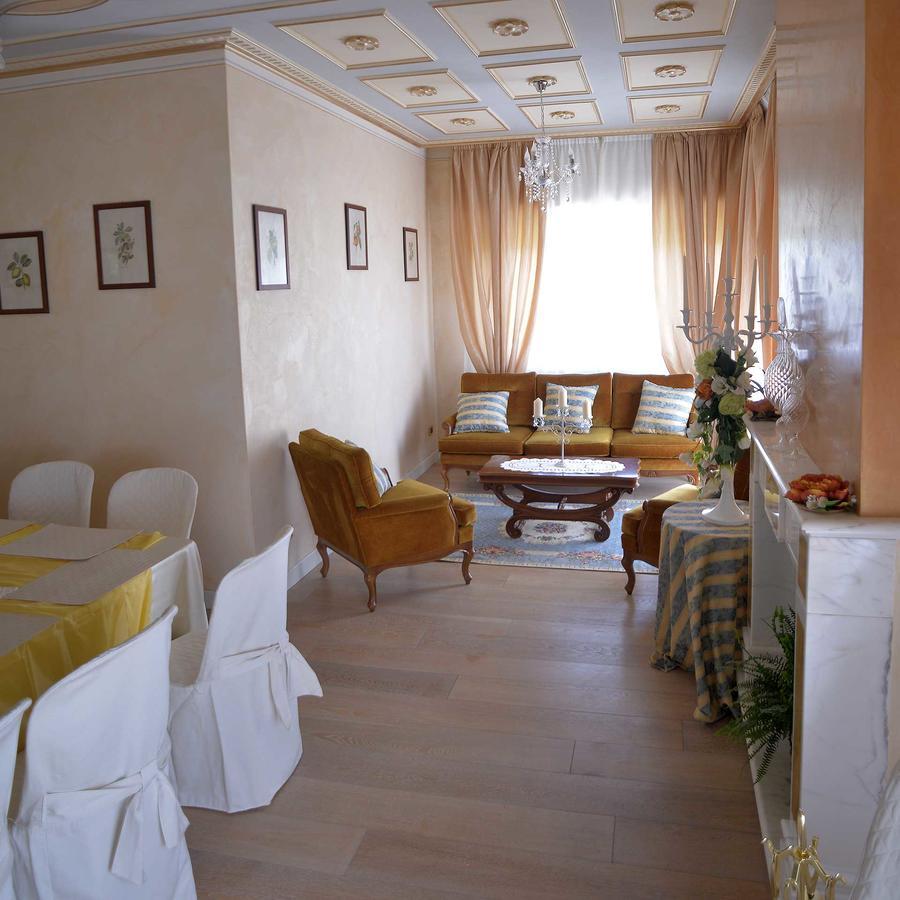 La Locanda Francigena Bed and Breakfast Lucca Exteriör bild