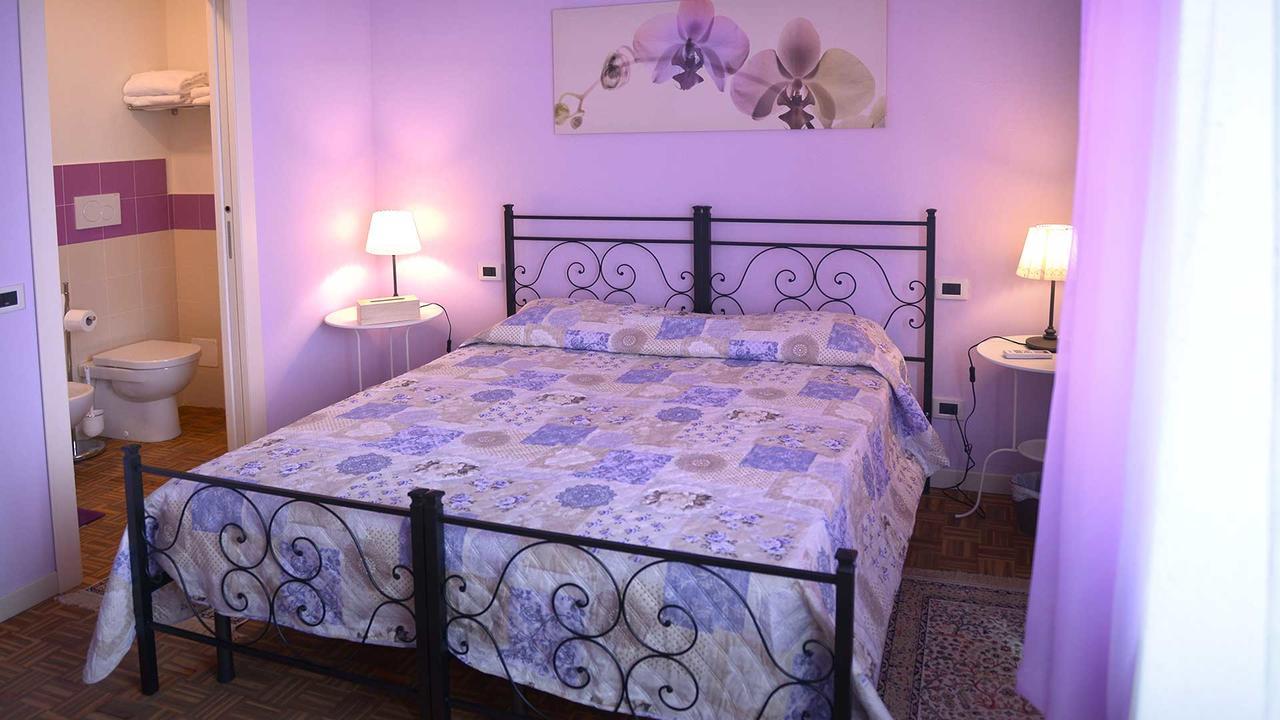 La Locanda Francigena Bed and Breakfast Lucca Exteriör bild